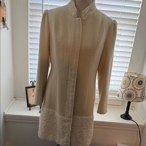 Chic Cream Women's Coat